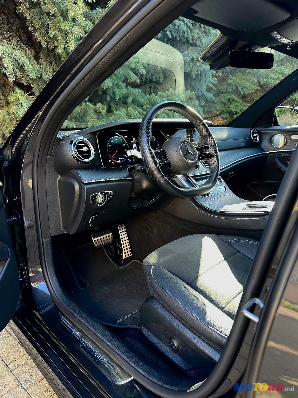 2021' Mercedes-Benz E-Class photo #4