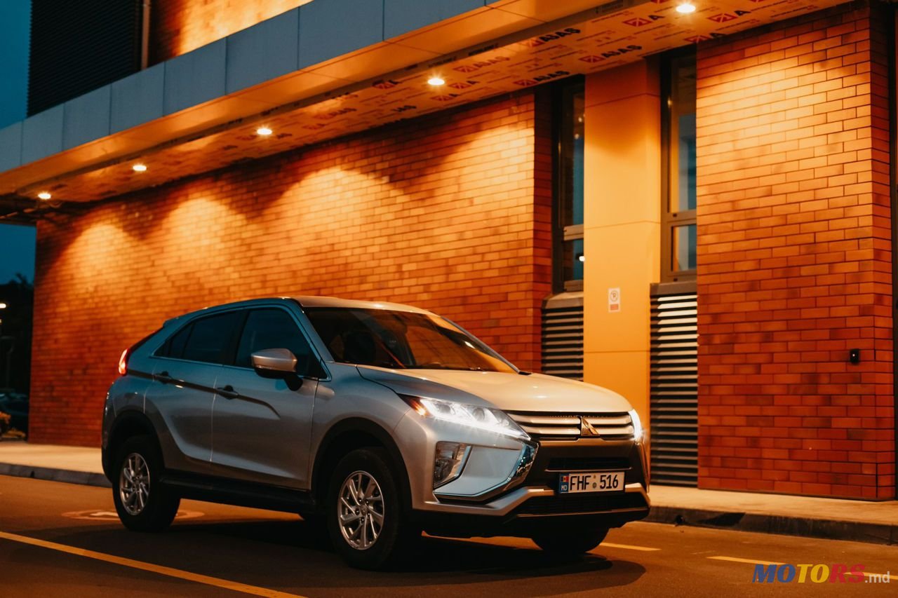 2019' Mitsubishi Eclipse Cross photo #5