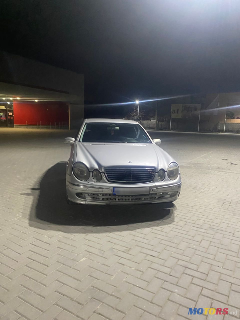 2004' Mercedes-Benz E-Class photo #5