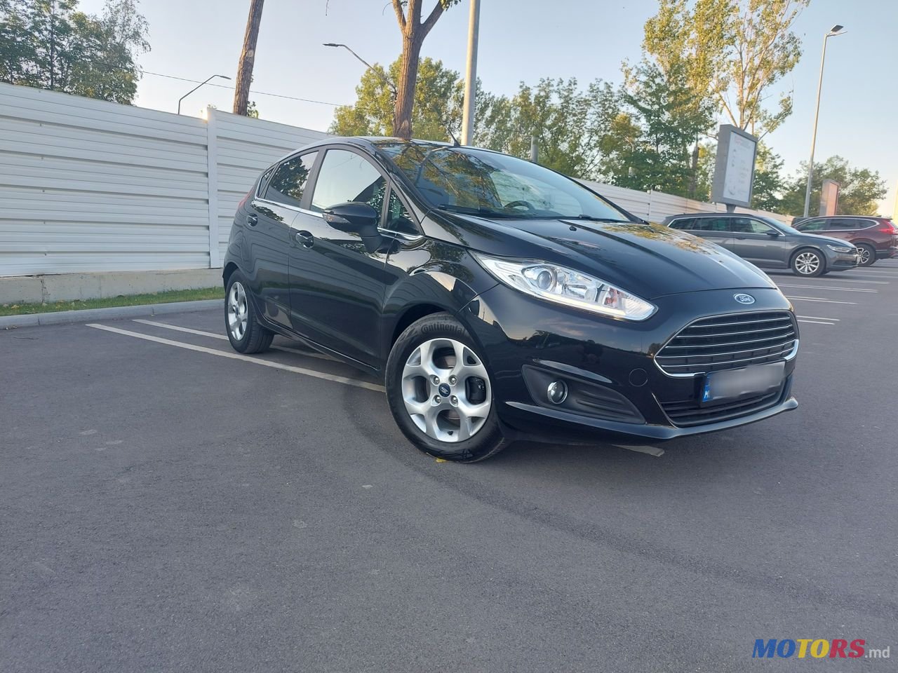 2015' Ford Fiesta photo #3