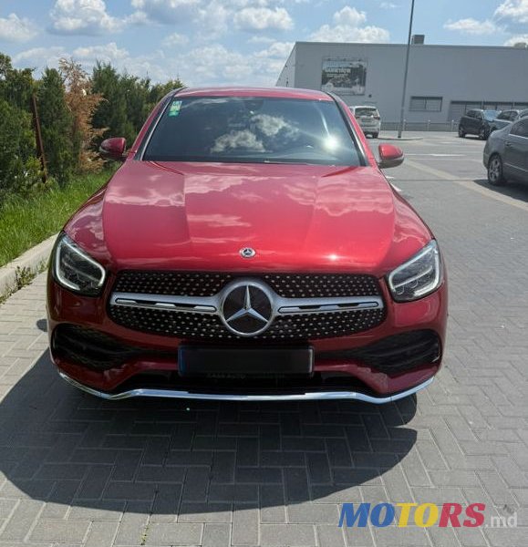 2019' Mercedes-Benz Glc Coupe photo #4