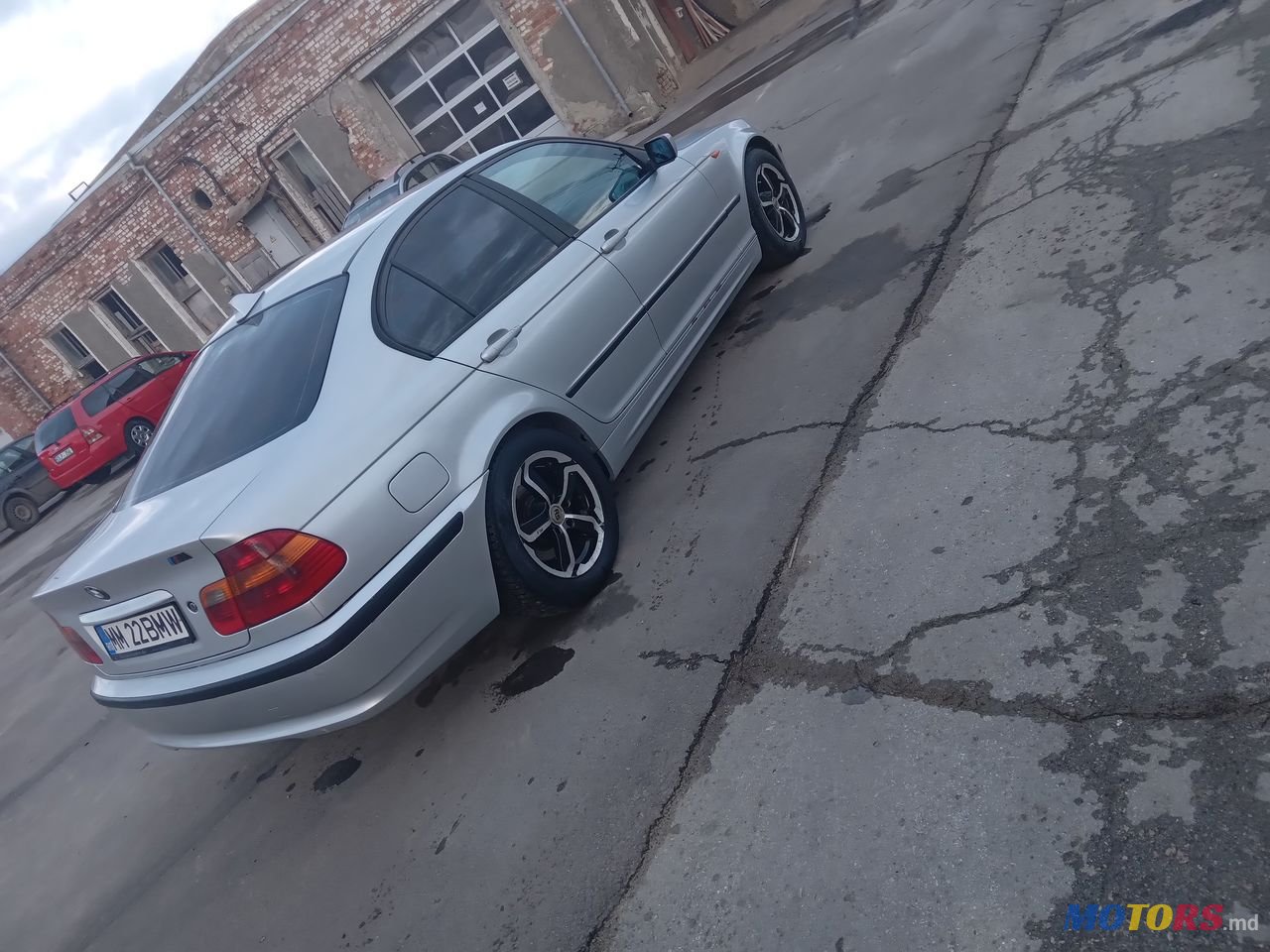 2003' BMW 3 Series photo #4