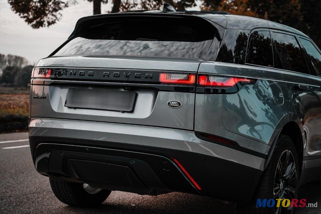 2020' Land Rover Range Rover Velar photo #3