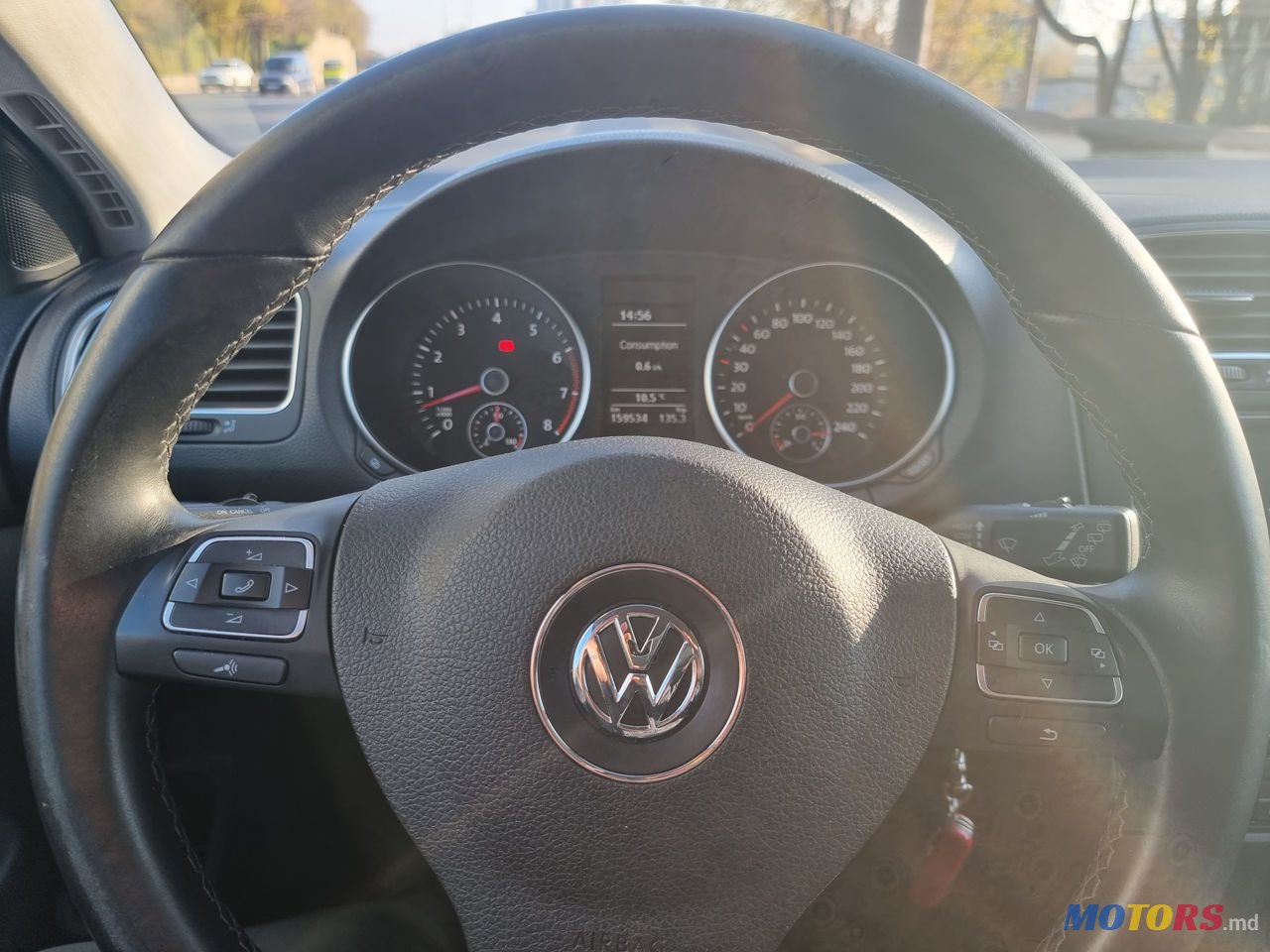 2012' Volkswagen Golf photo #4