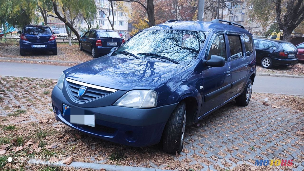 2007' Dacia Logan Mcv photo #2