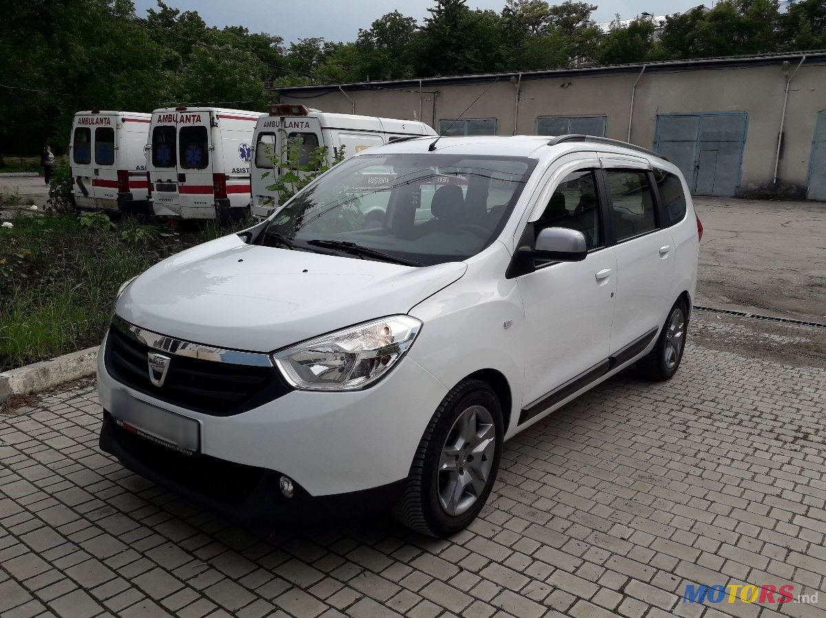 2012' Dacia Lodgy photo #1