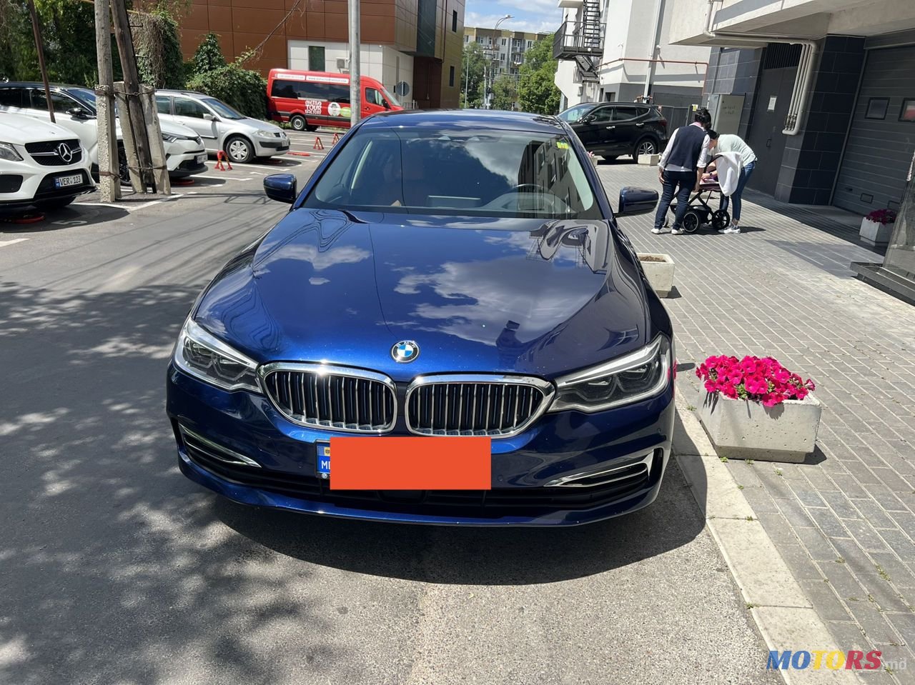 2017' BMW 5 Series photo #3