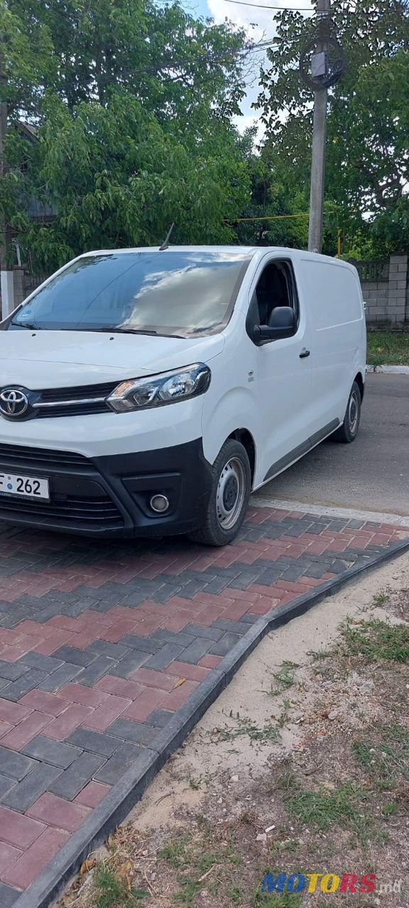 2016' Toyota Proace photo #2