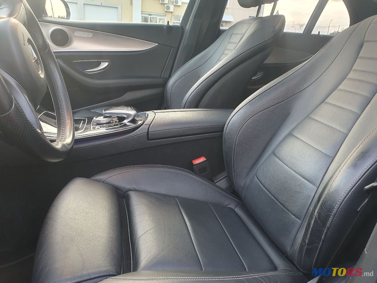 2018' Mercedes-Benz E Класс photo #5