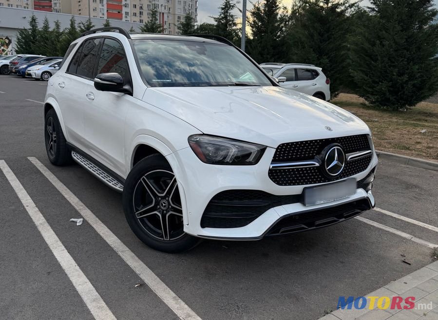 2020' Mercedes-Benz GLE photo #1