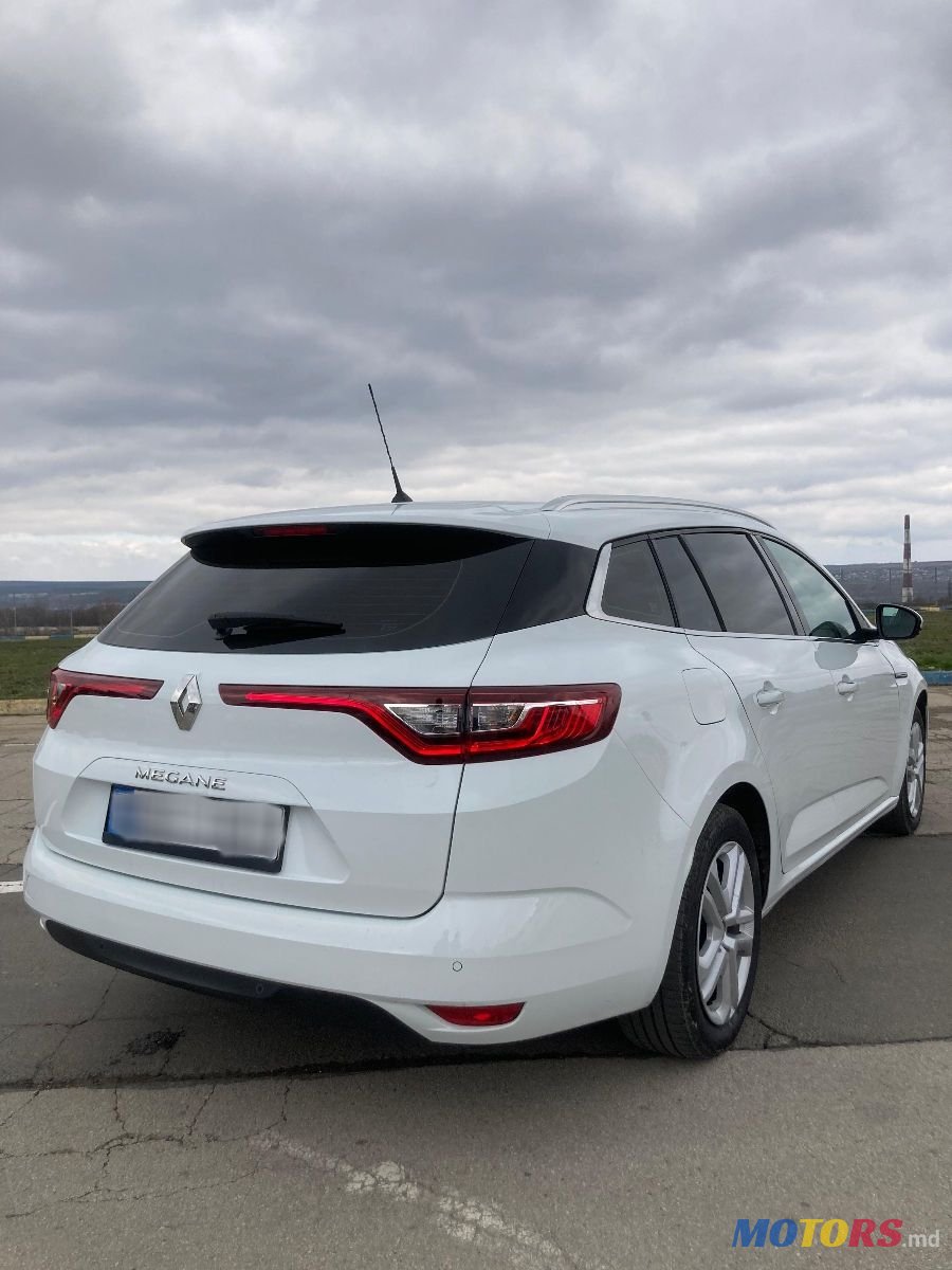 2020' Renault Megane photo #5