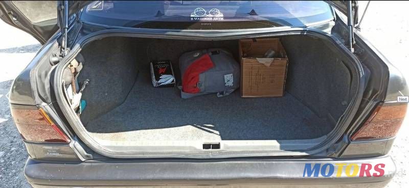 1991' Nissan Primera photo #6