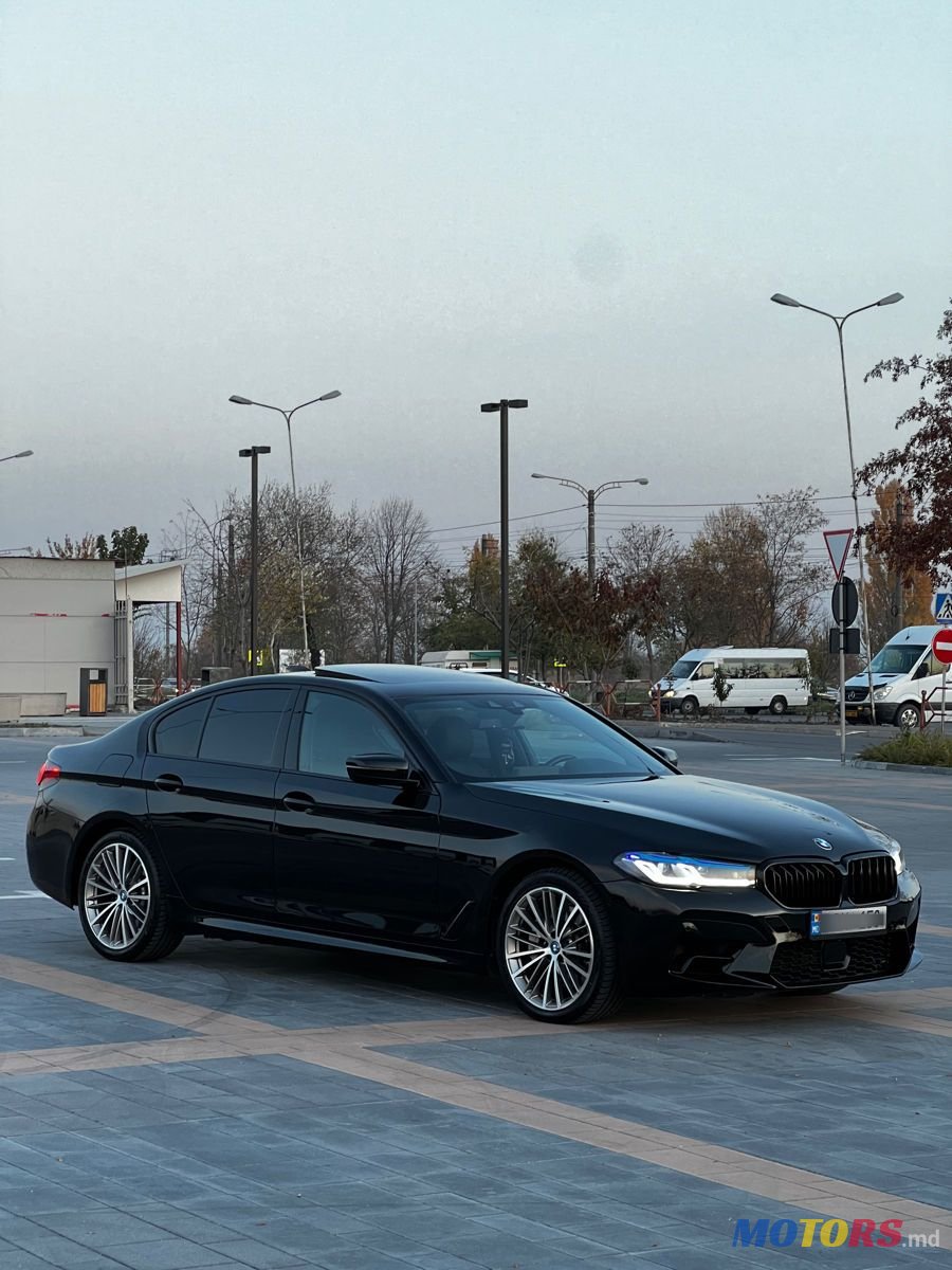 2018' BMW 5 Series photo #3