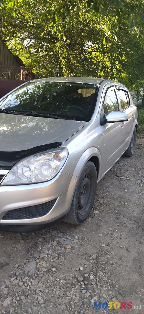 2007' Opel Astra photo #2