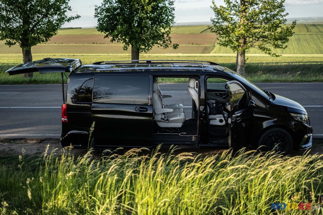 2016' Mercedes-Benz V Класс photo #6