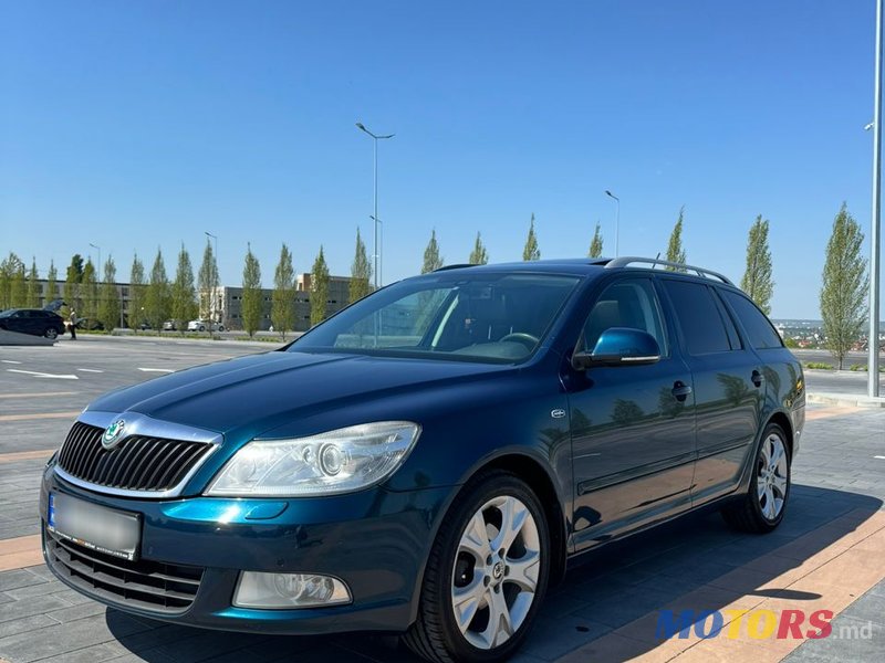 2011' Skoda Octavia photo #2