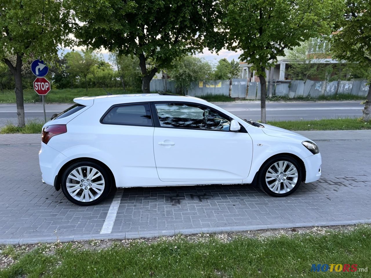 2008' Kia ProCeed photo #6