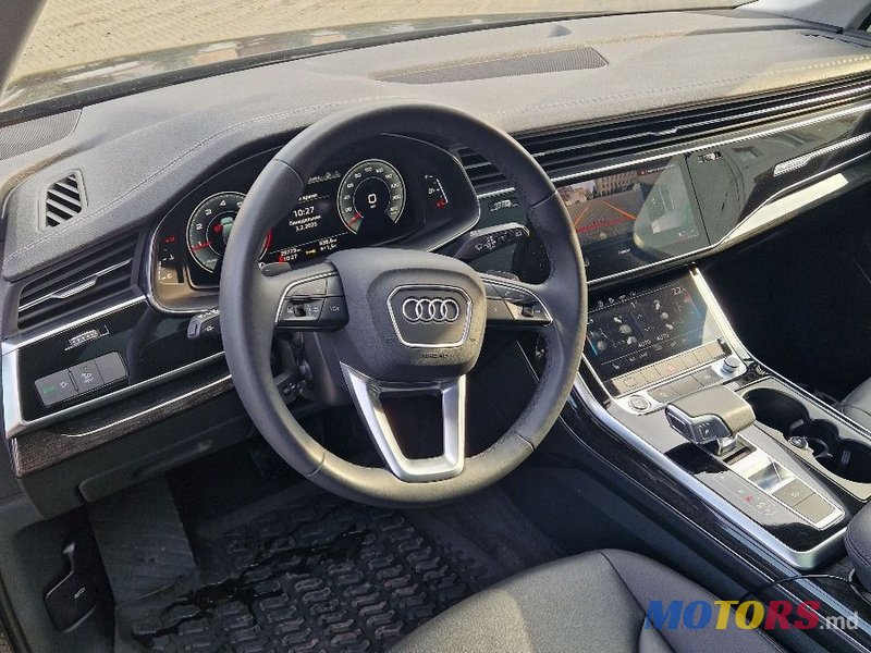 2023' Audi Q7 photo #5