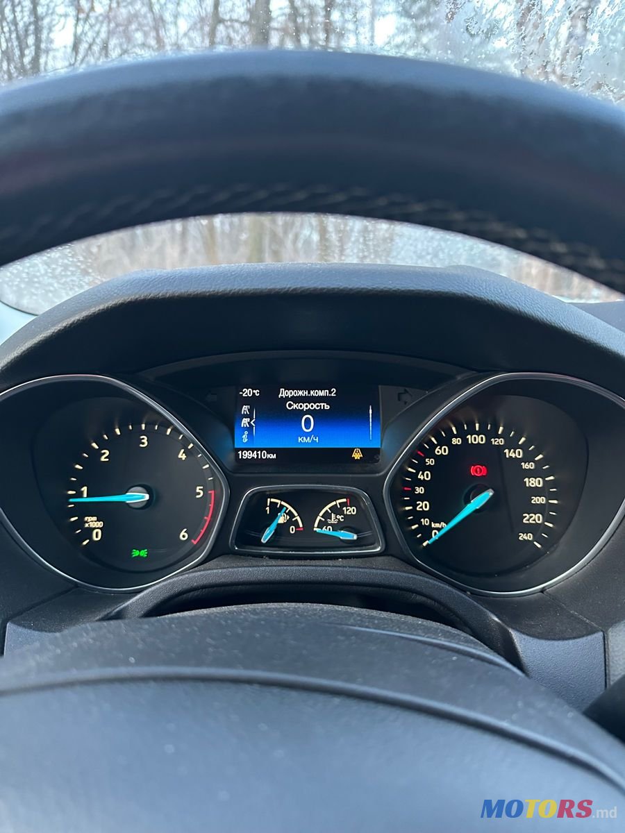 2015' Ford Focus photo #2