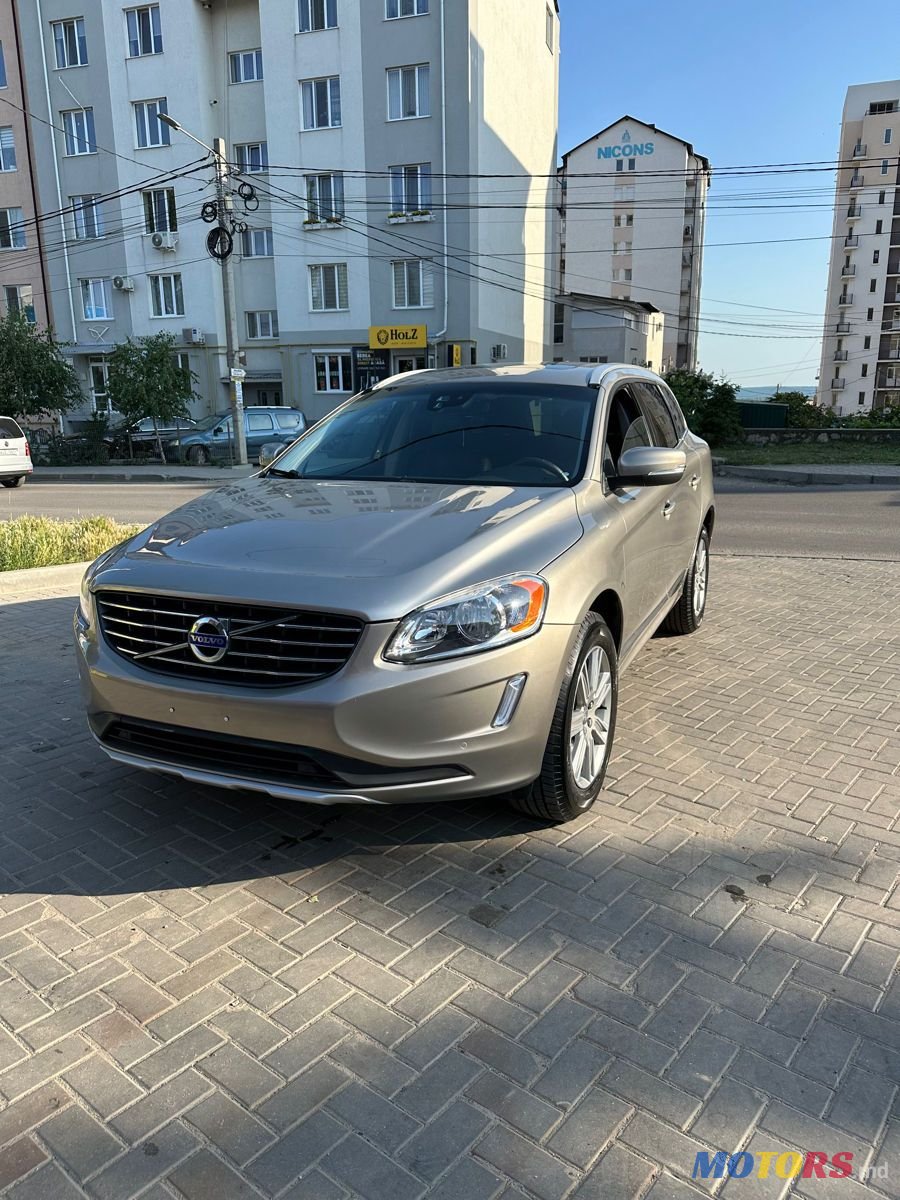 2016' Volvo XC60 photo #2