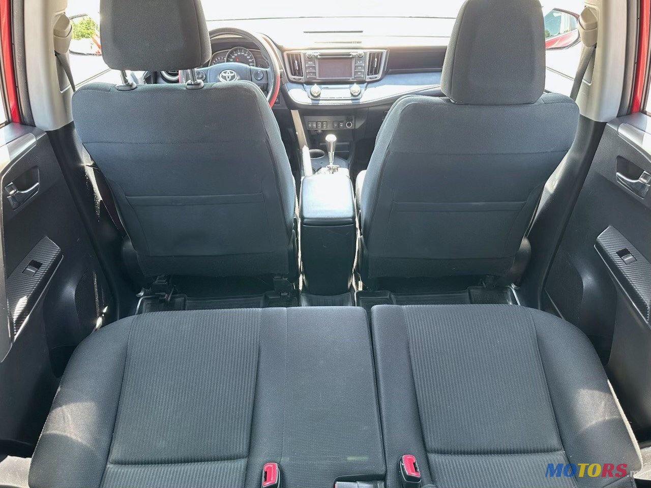 2013' Toyota RAV4 photo #3