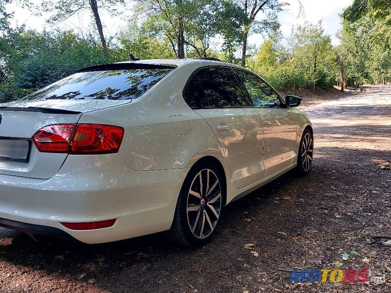 2012' Volkswagen Jetta photo #1