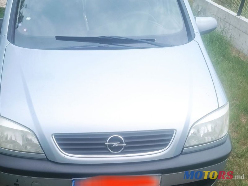 2002' Opel Zafira photo #1