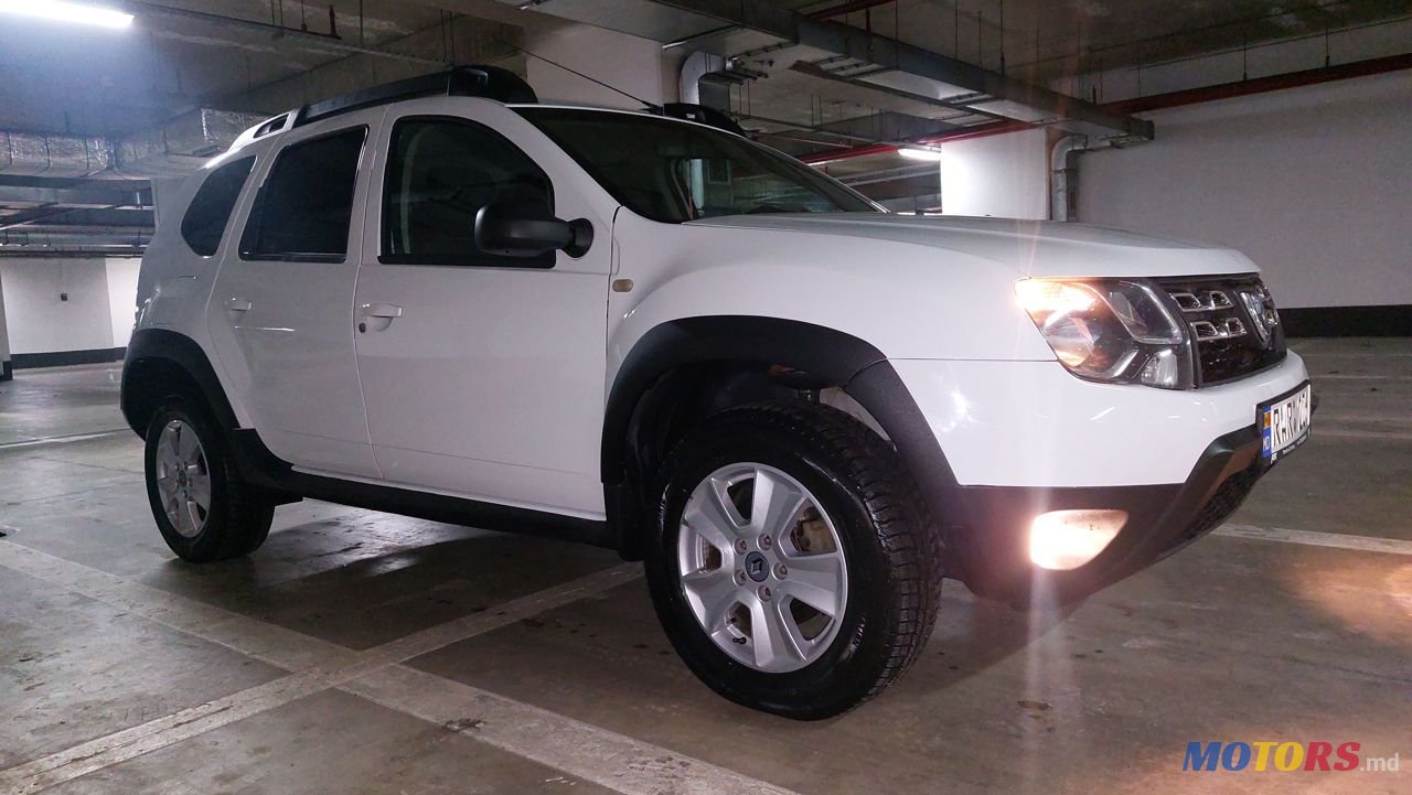 2015' Dacia Duster photo #2