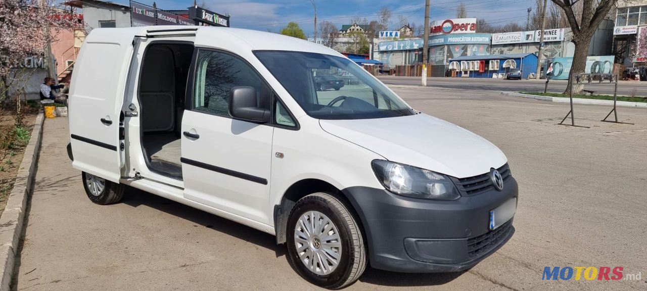 2015' Volkswagen Caddy photo #2