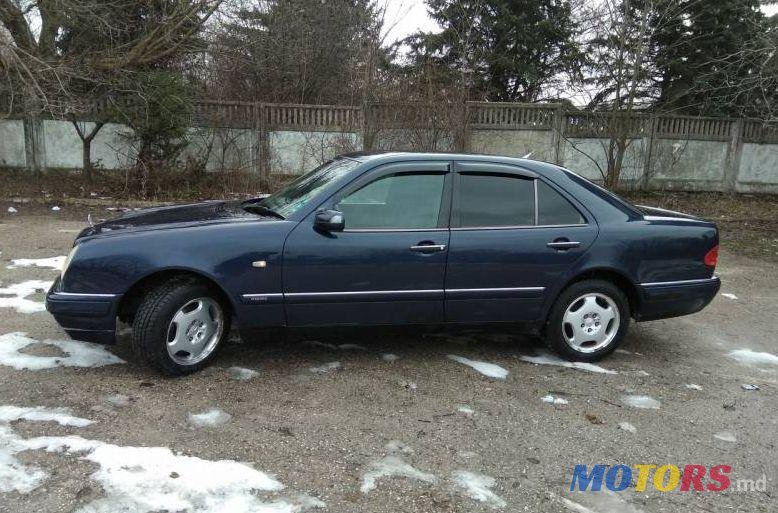 1996' Mercedes-Benz E photo #1