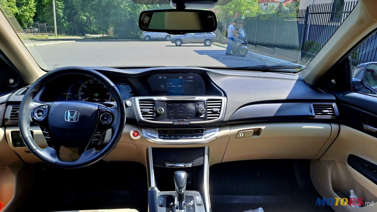 2015' Honda Accord photo #2