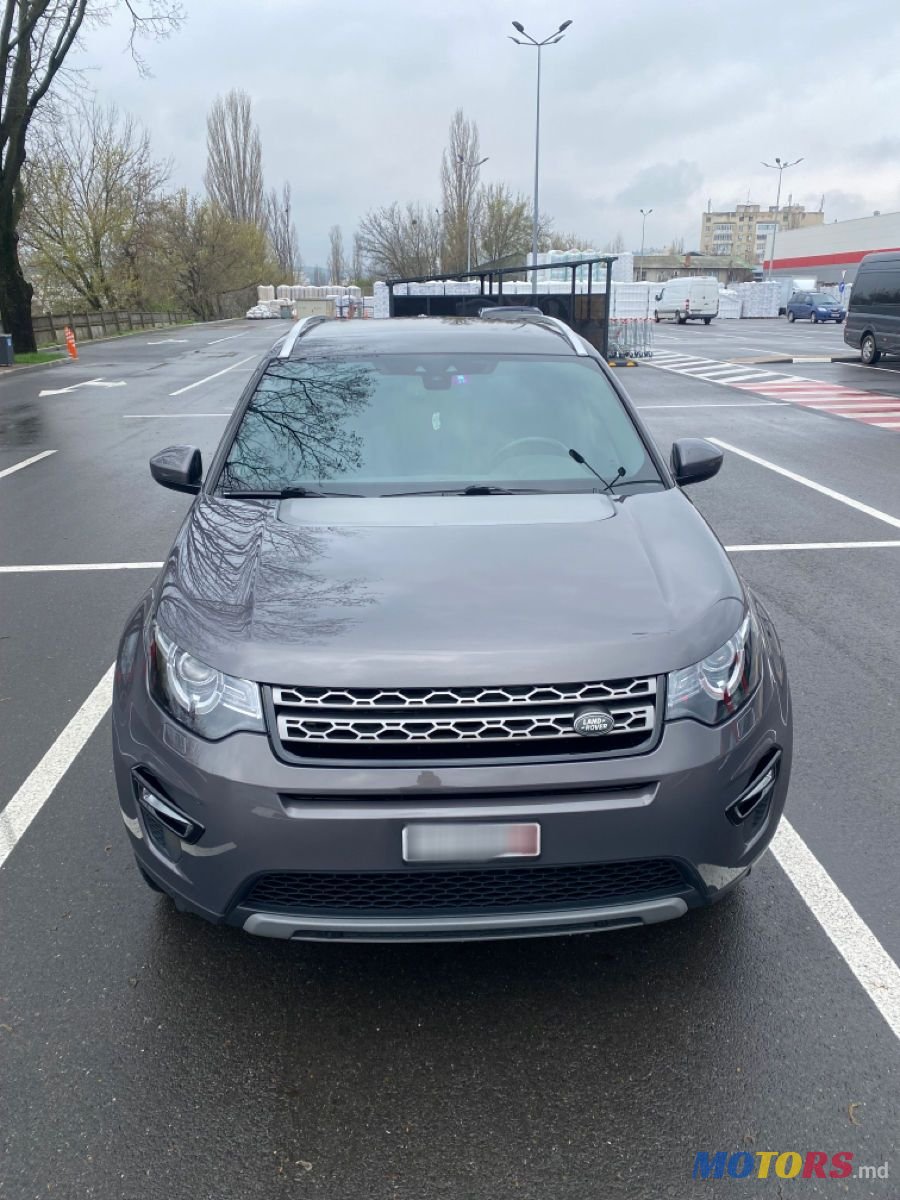 2016' Land Rover Discovery Sport photo #2