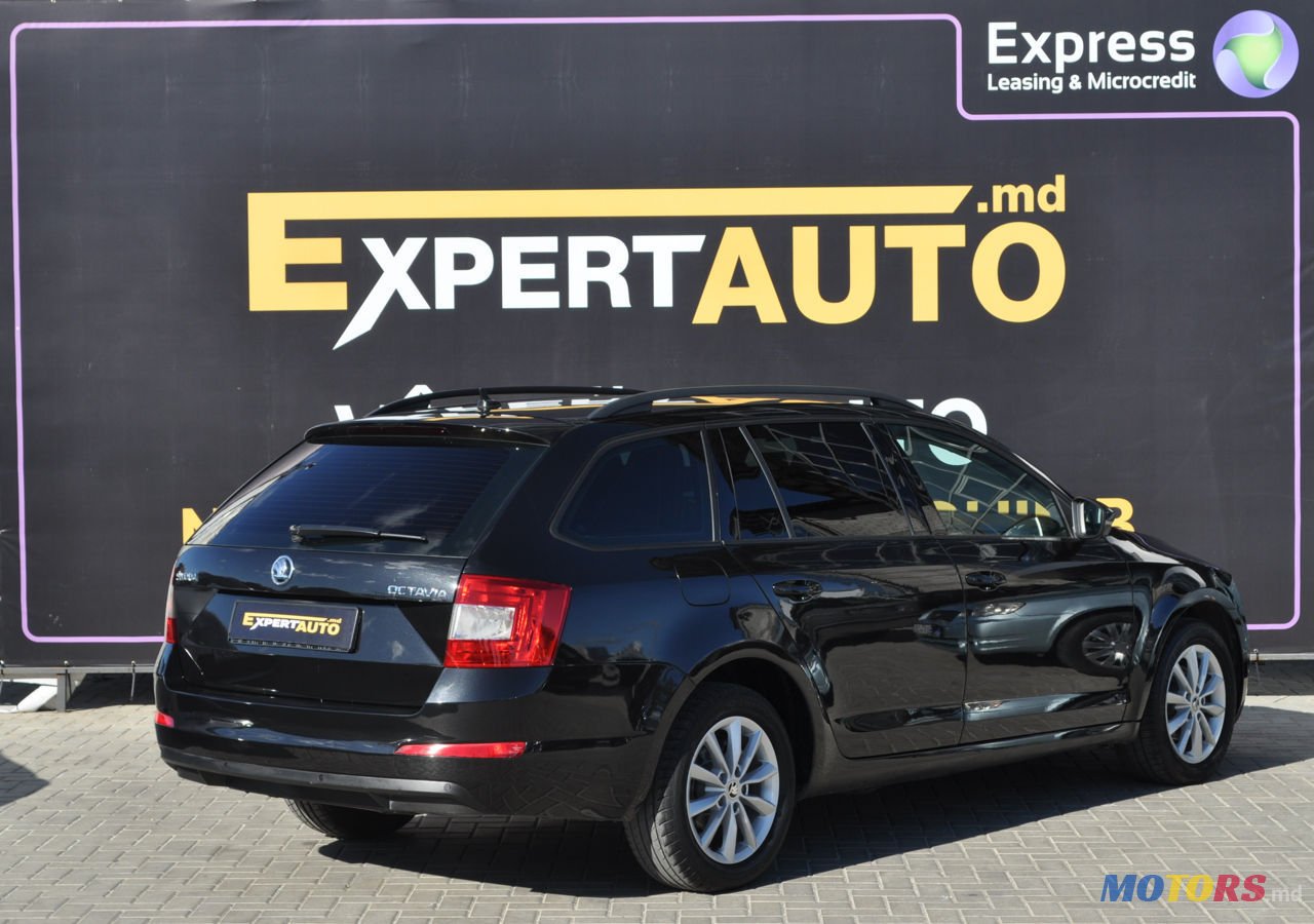 2014' Skoda Octavia photo #3