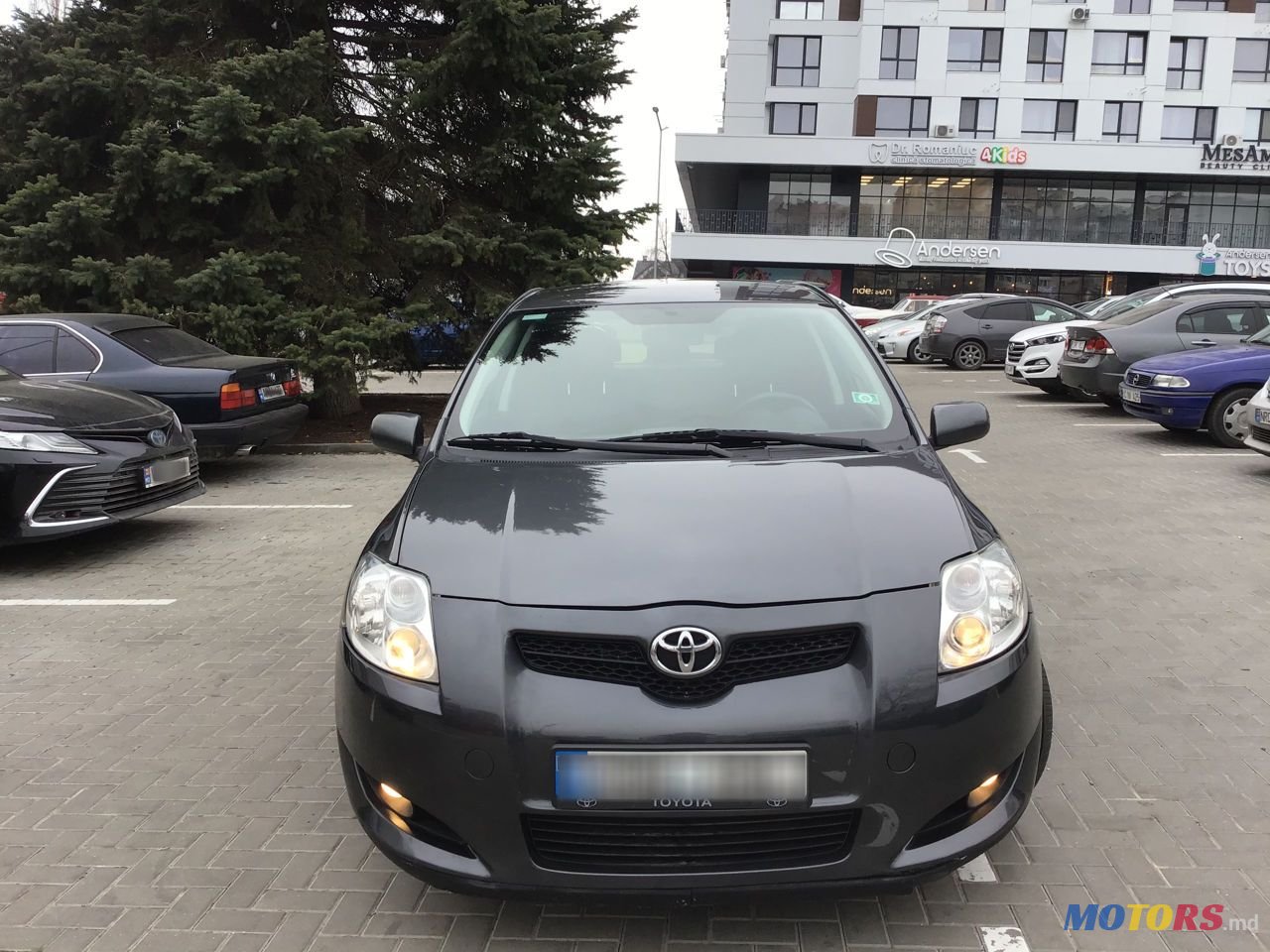 2007' Toyota Auris photo #3