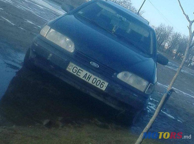 1993' Ford Scorpio photo #1