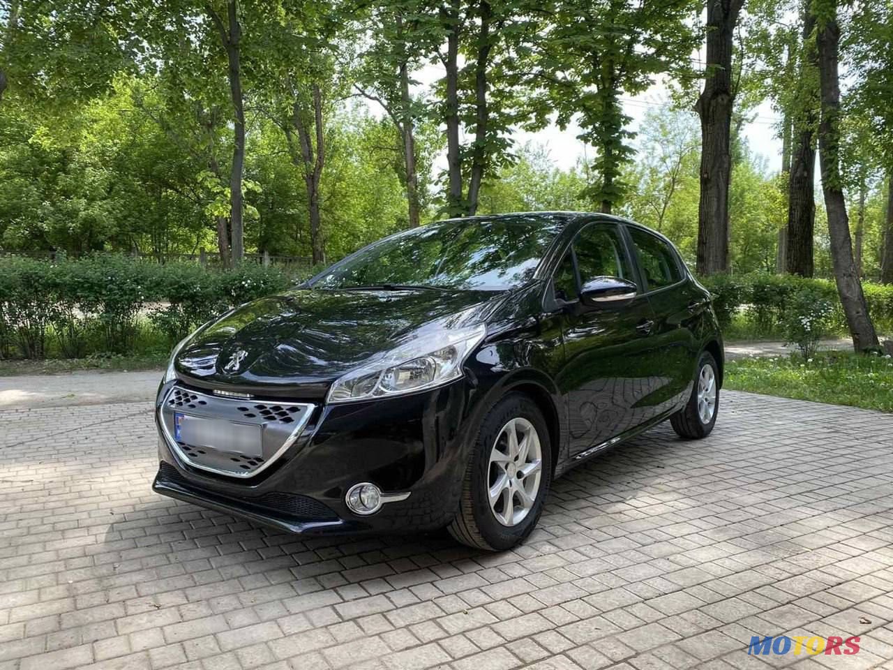 2012' Peugeot 208 photo #4