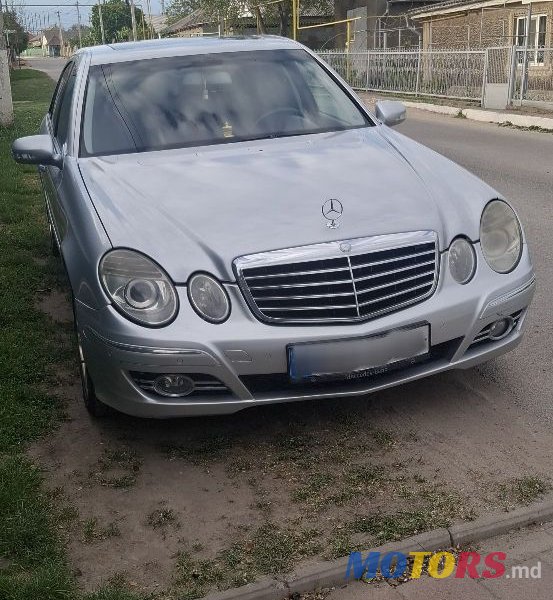 2007' Mercedes-Benz E-Class photo #1