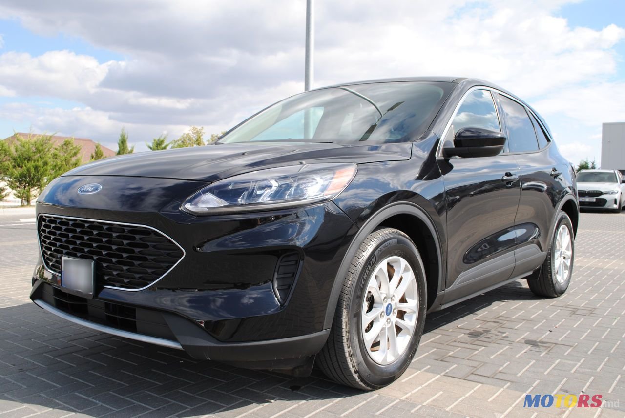 2020' Ford Escape photo #1