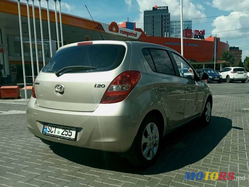 2012' Hyundai i20 photo #4