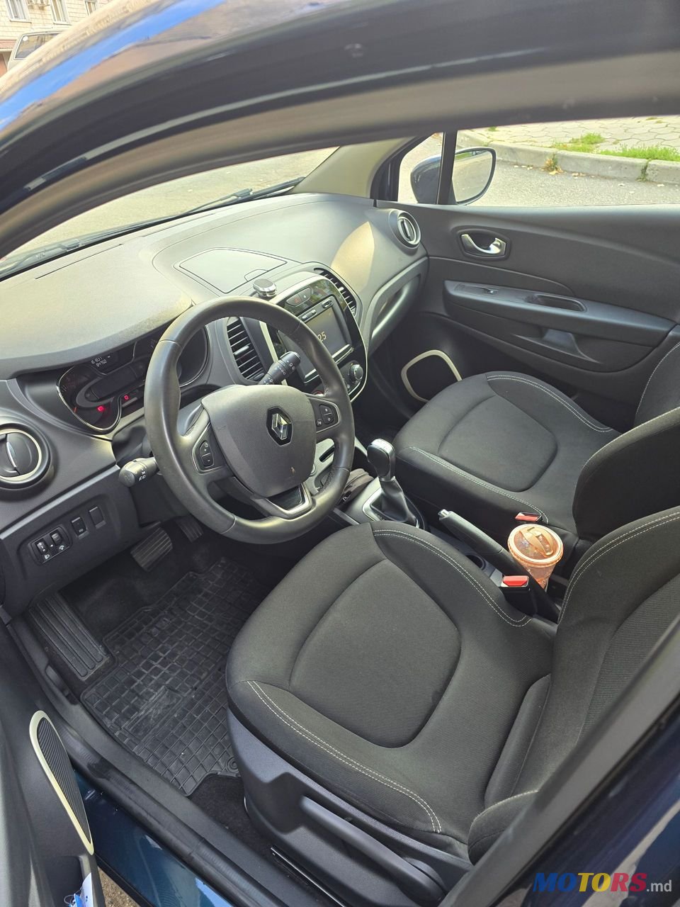 2018' Renault Captur photo #4