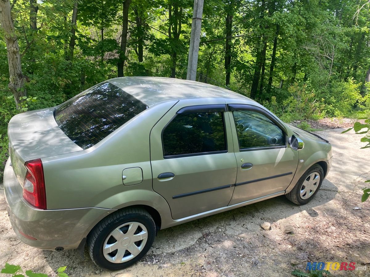 2011' Dacia Logan photo #5
