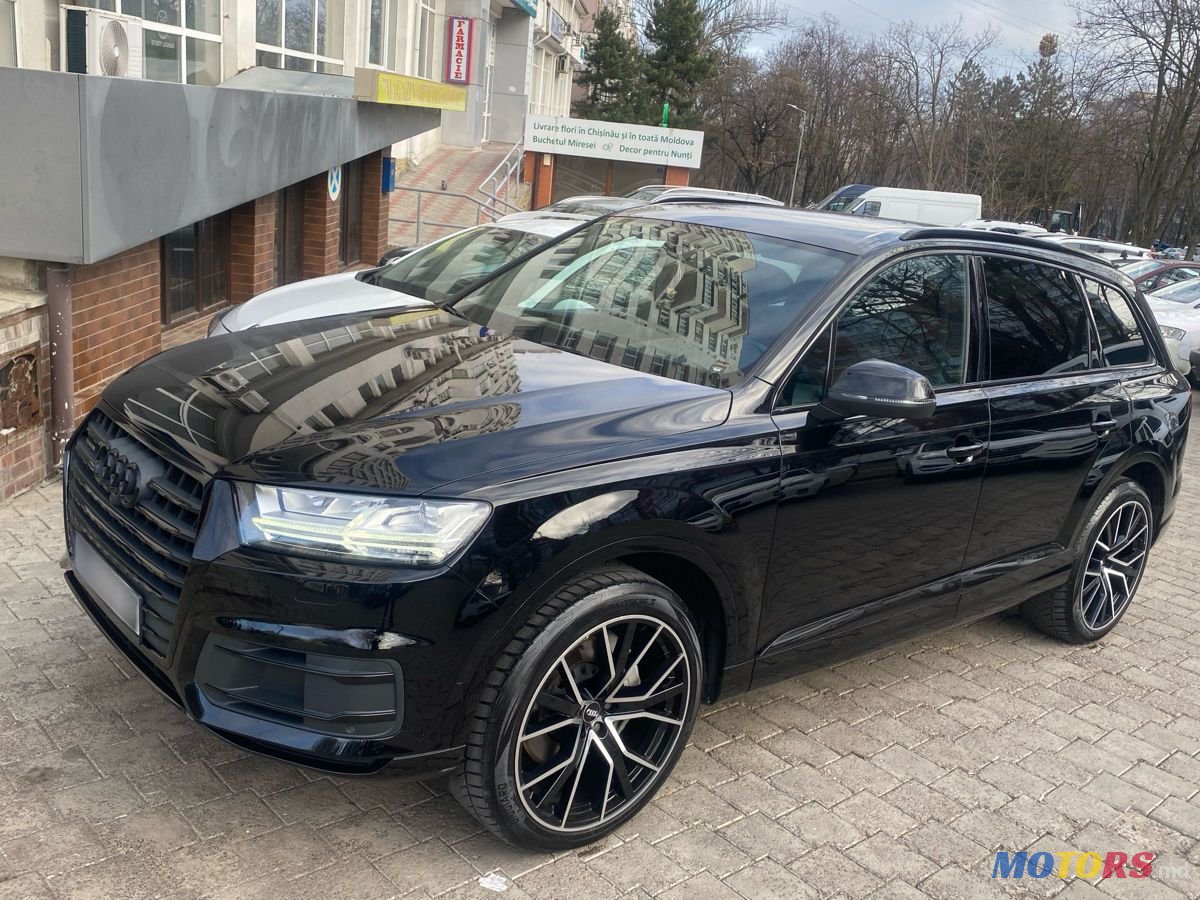 2017' Audi Q7 photo #4