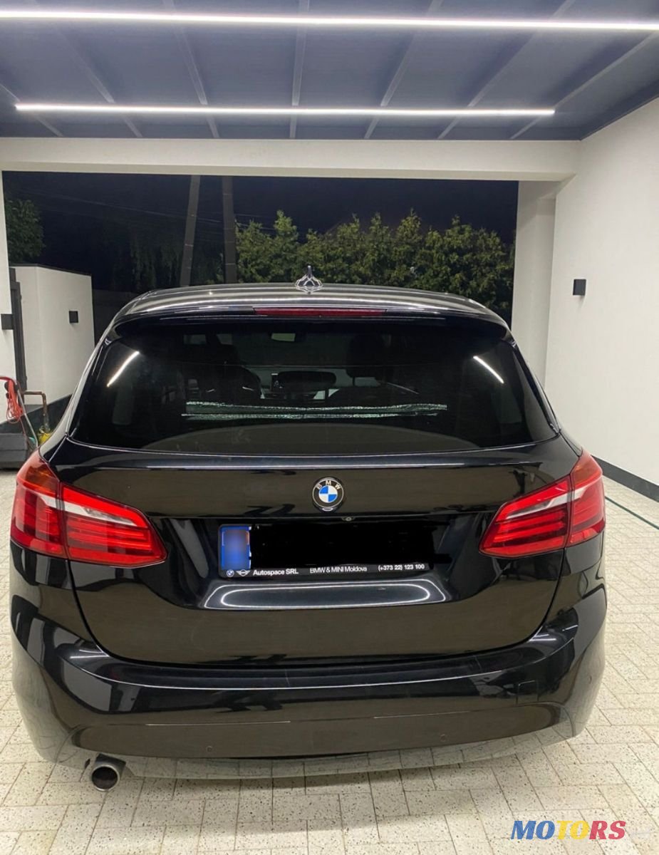 2016' BMW 2 Series Active Tourer photo #5