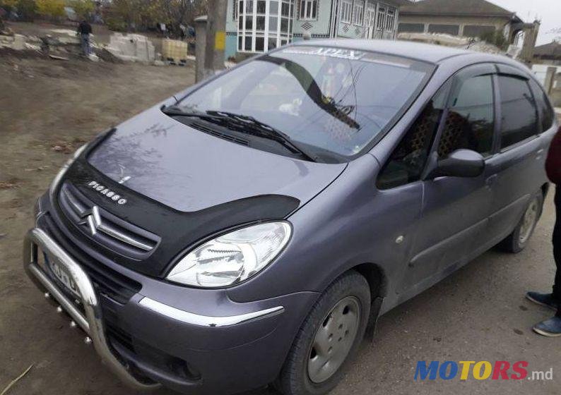 2005' Citroen C4 Picasso photo #1