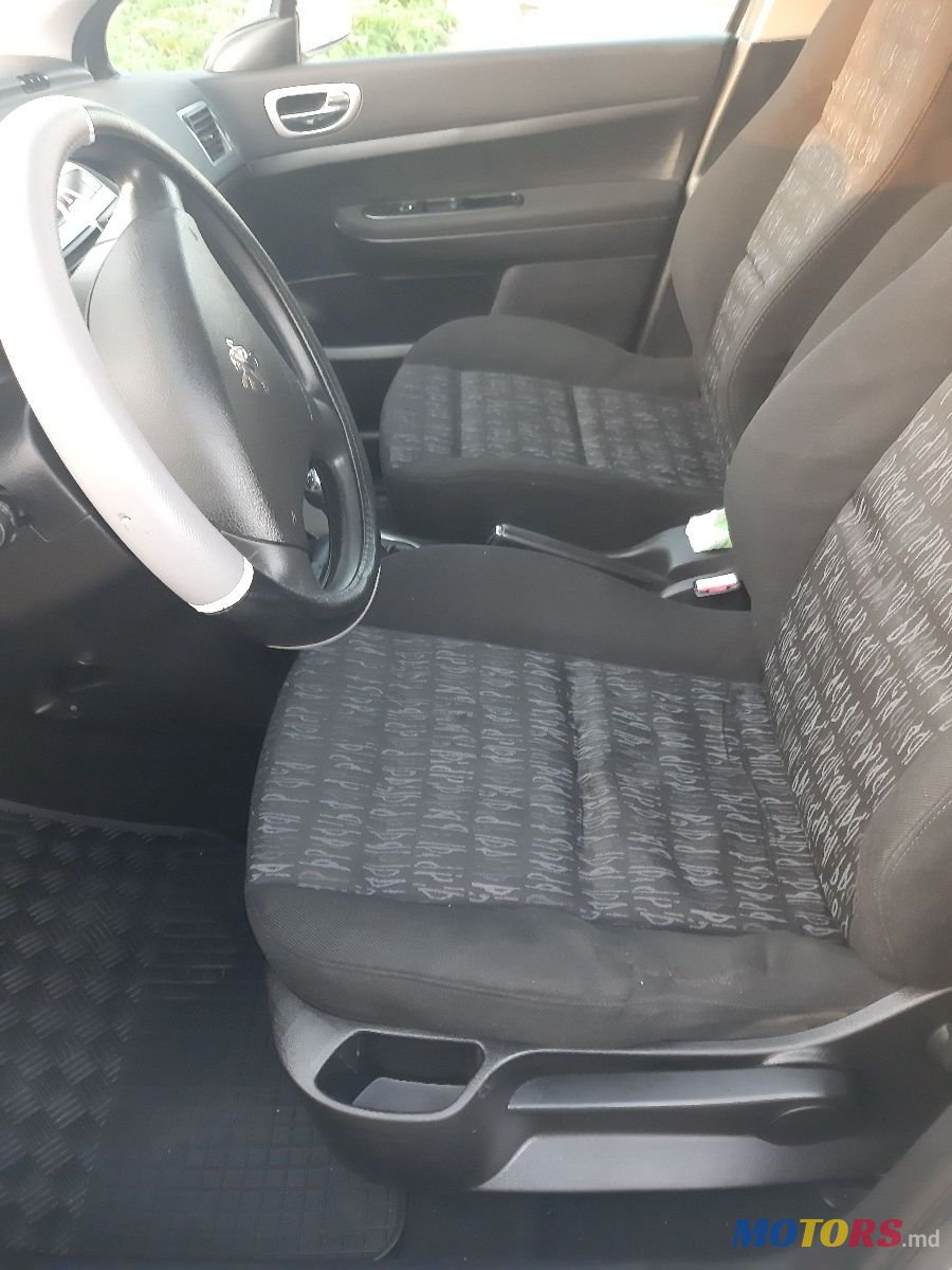 2004' Peugeot 307 photo #4