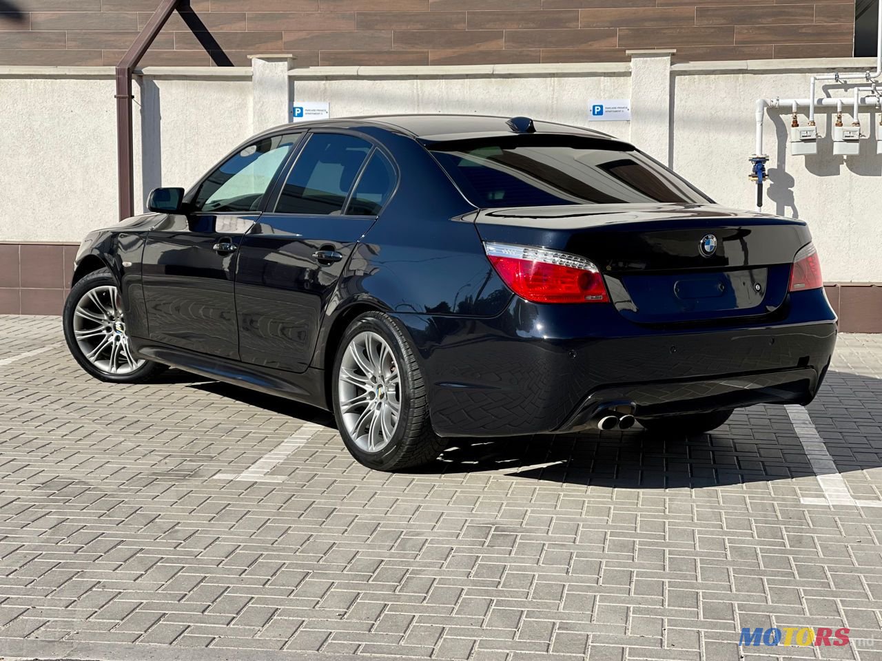 2006' BMW 5 Series photo #3