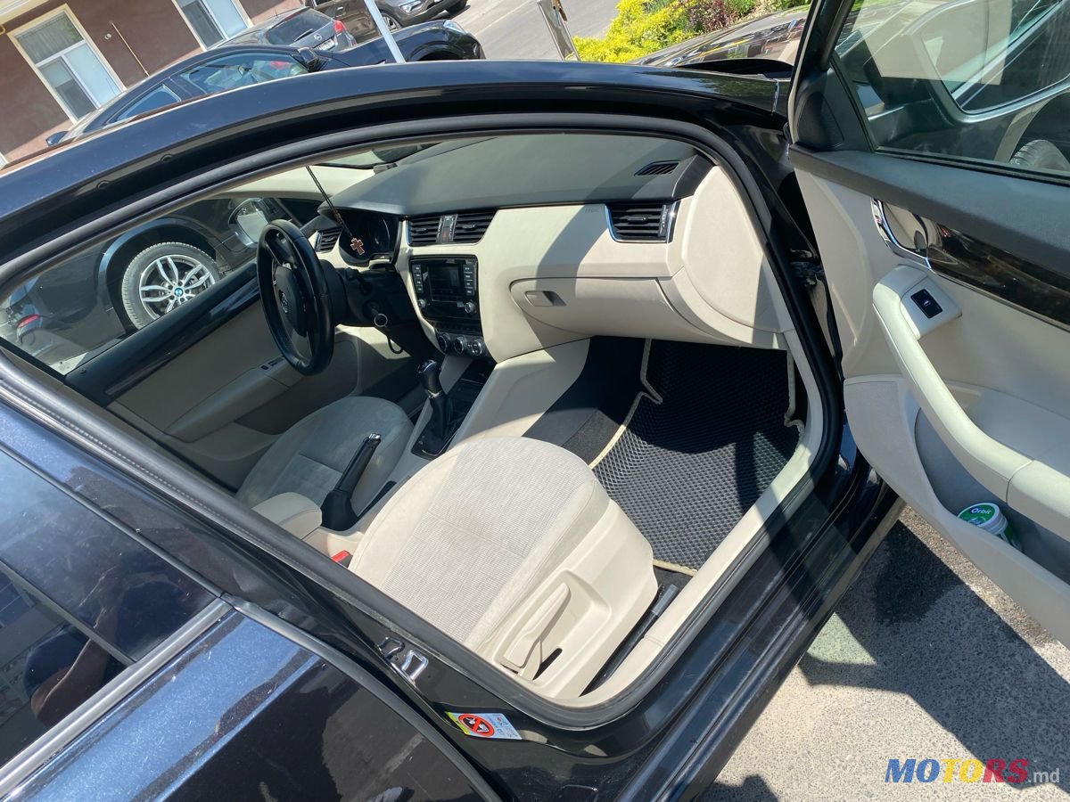 2013' Skoda Octavia photo #6