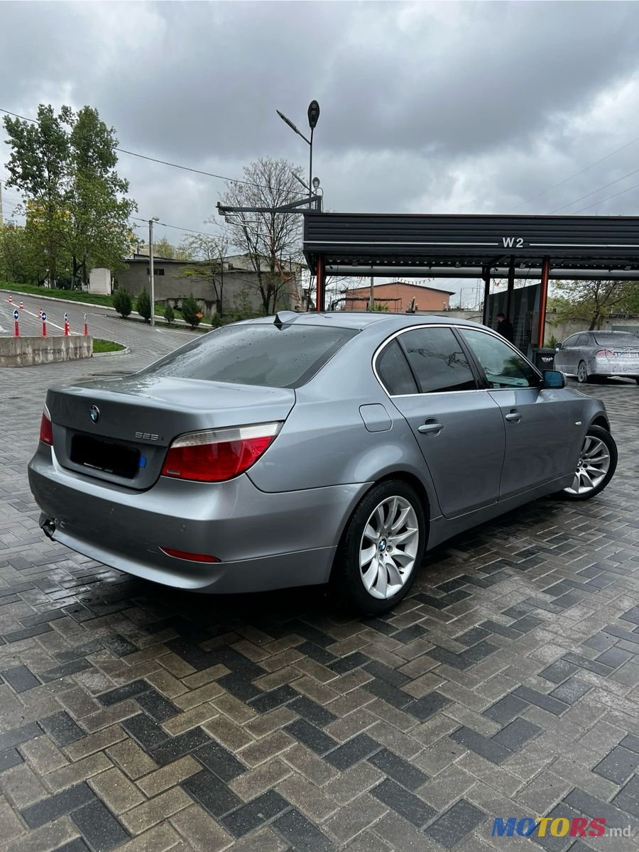 2006' BMW 5 Series photo #4