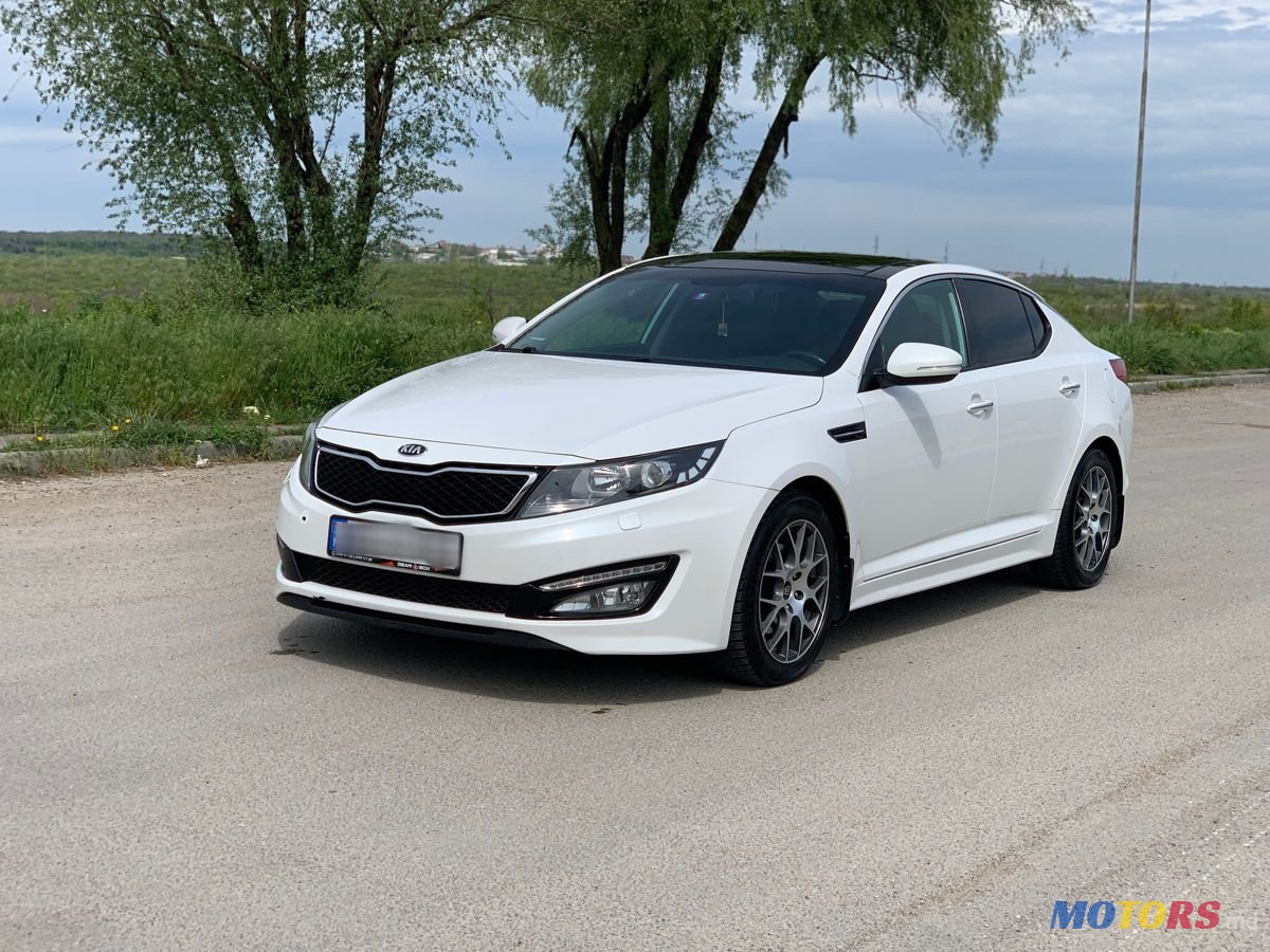 2012' Kia Optima photo #1