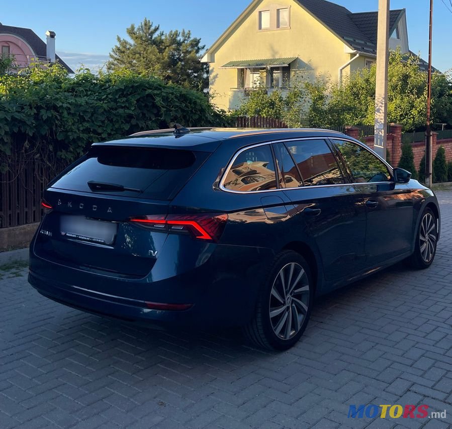 2021' Skoda Octavia photo #3